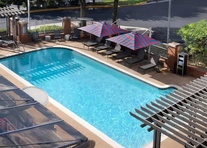 Aloft By Marriott Downtown 3*