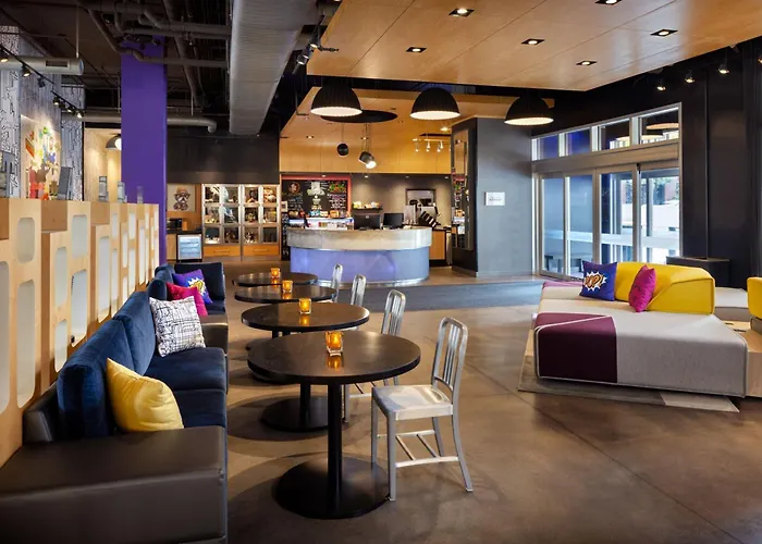 Hotel Aloft By Marriott Downtown 3*