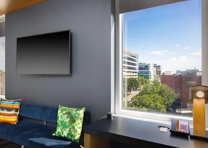 Hotel Aloft By Marriott Downtown Tallahassee