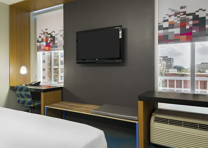 Hotel Aloft By Marriott Downtown