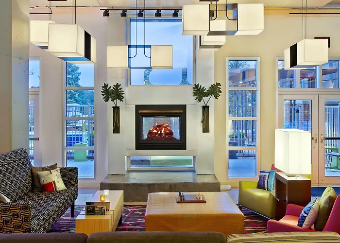 Aloft By Marriott Downtown Hotel