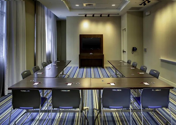 Hotel Aloft By Marriott Downtown 3*