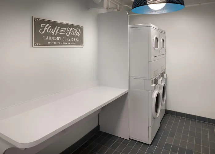 Hotel Aloft By Marriott Downtown Tallahassee