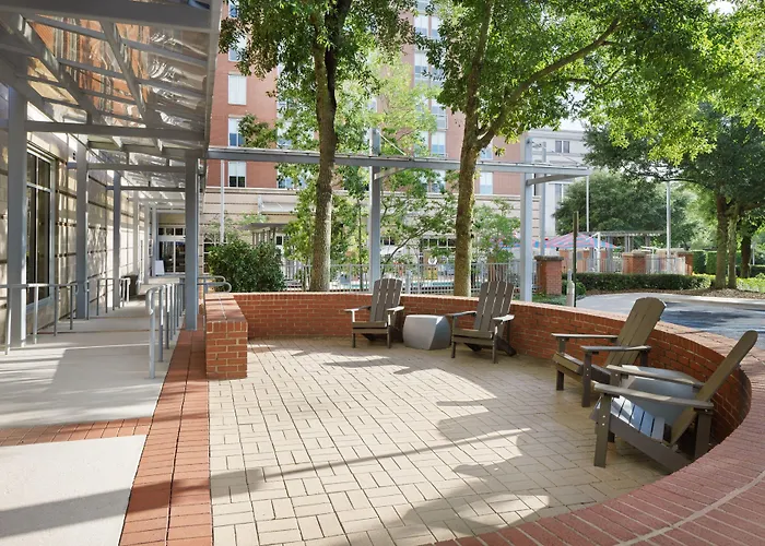 Hotel Aloft By Marriott Downtown Tallahassee