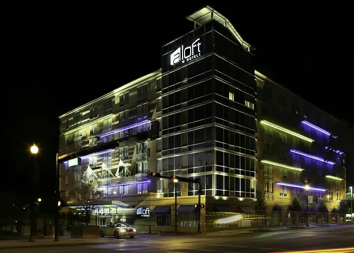 Aloft By Marriott Downtown 3*